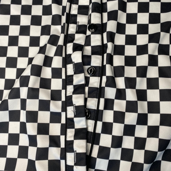 F21 checkered top - Picture 3 of 4